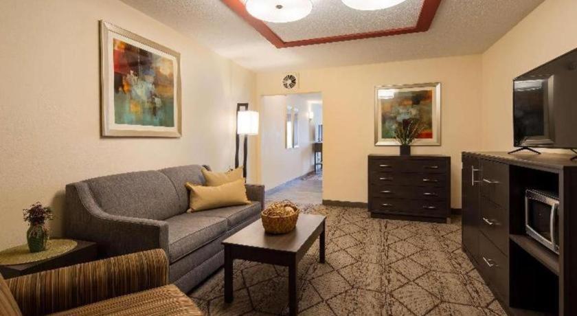 Best Western Nittany Inn Milroy Zewnętrze zdjęcie